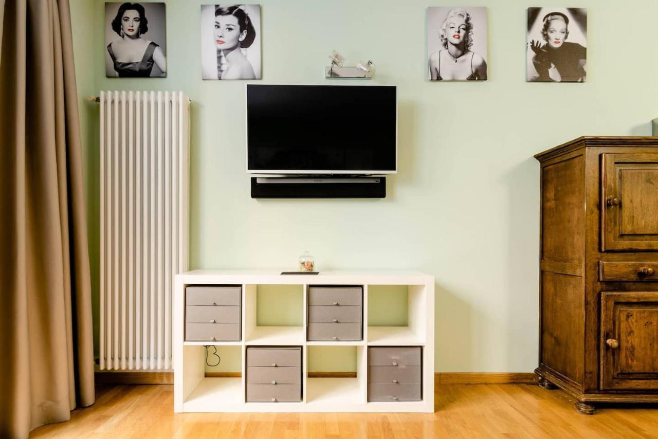 Central Studio Apartment - 24H Self Checkin Milano Exterior foto