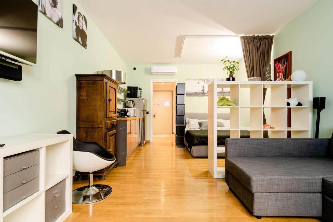 Central Studio Apartment - 24H Self Checkin Milano Exterior foto
